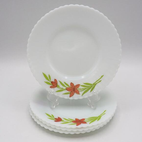 Macbeth Evans Monax Petalware Florette Red Floral Bread Dessert Plate Lot of 4 - Picture 1 of 6